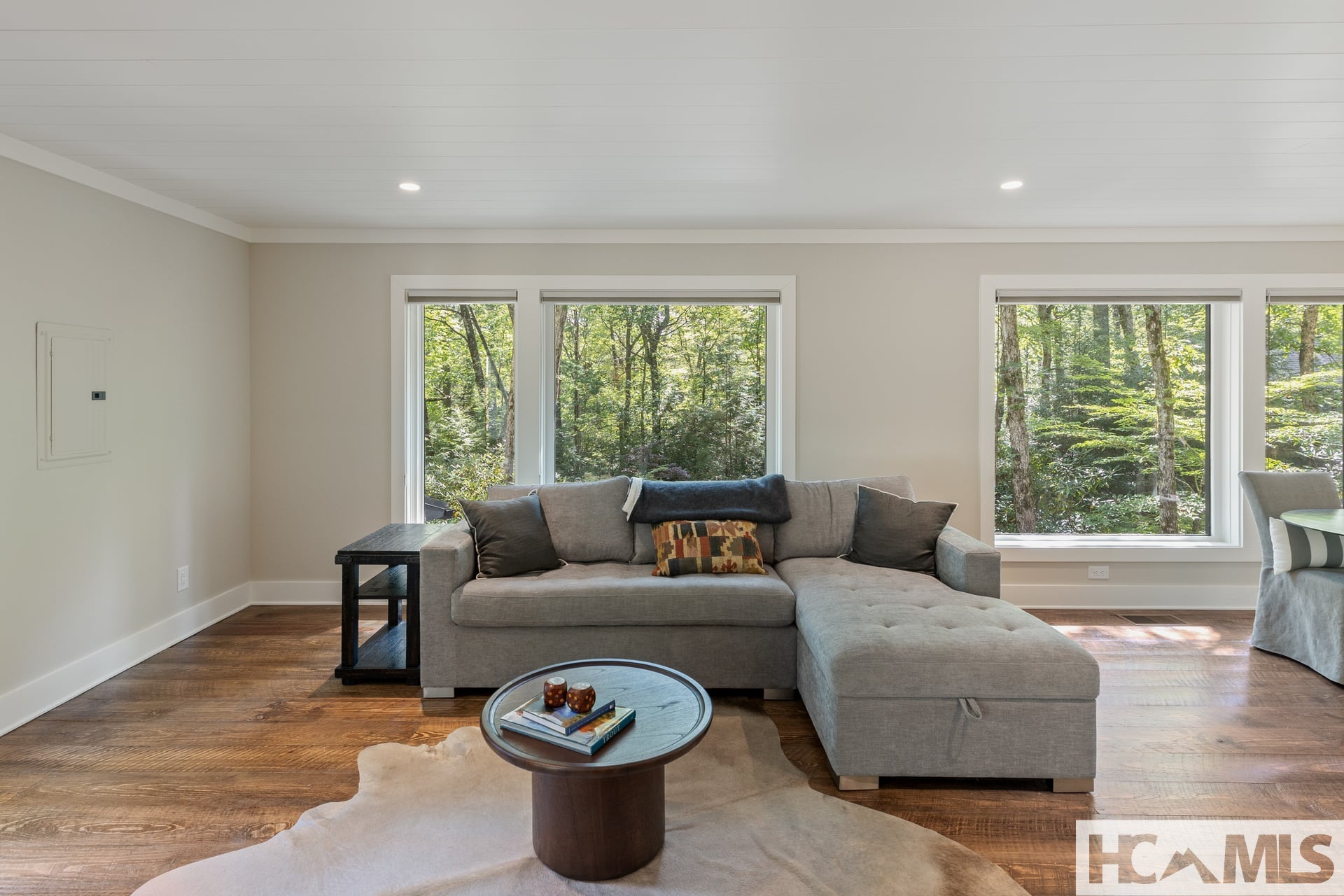 462 Mirror Lake Road