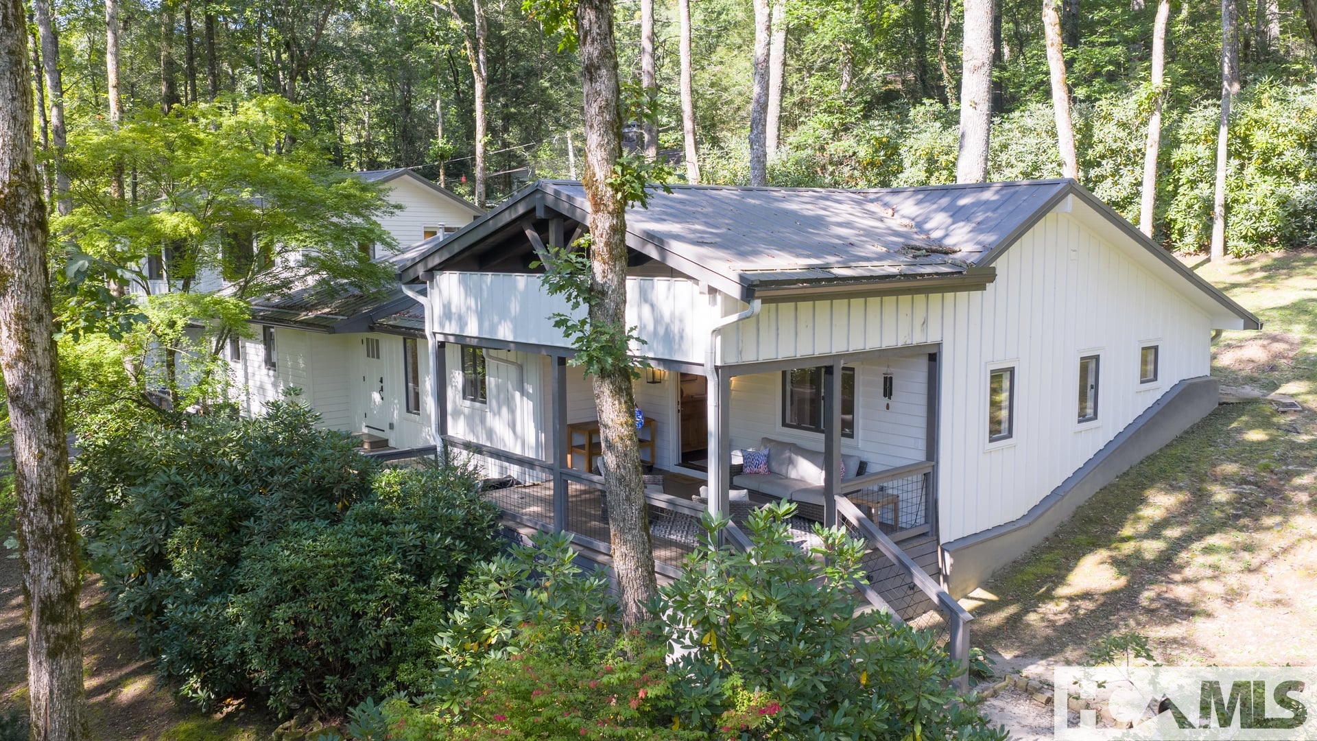 462 Mirror Lake Road