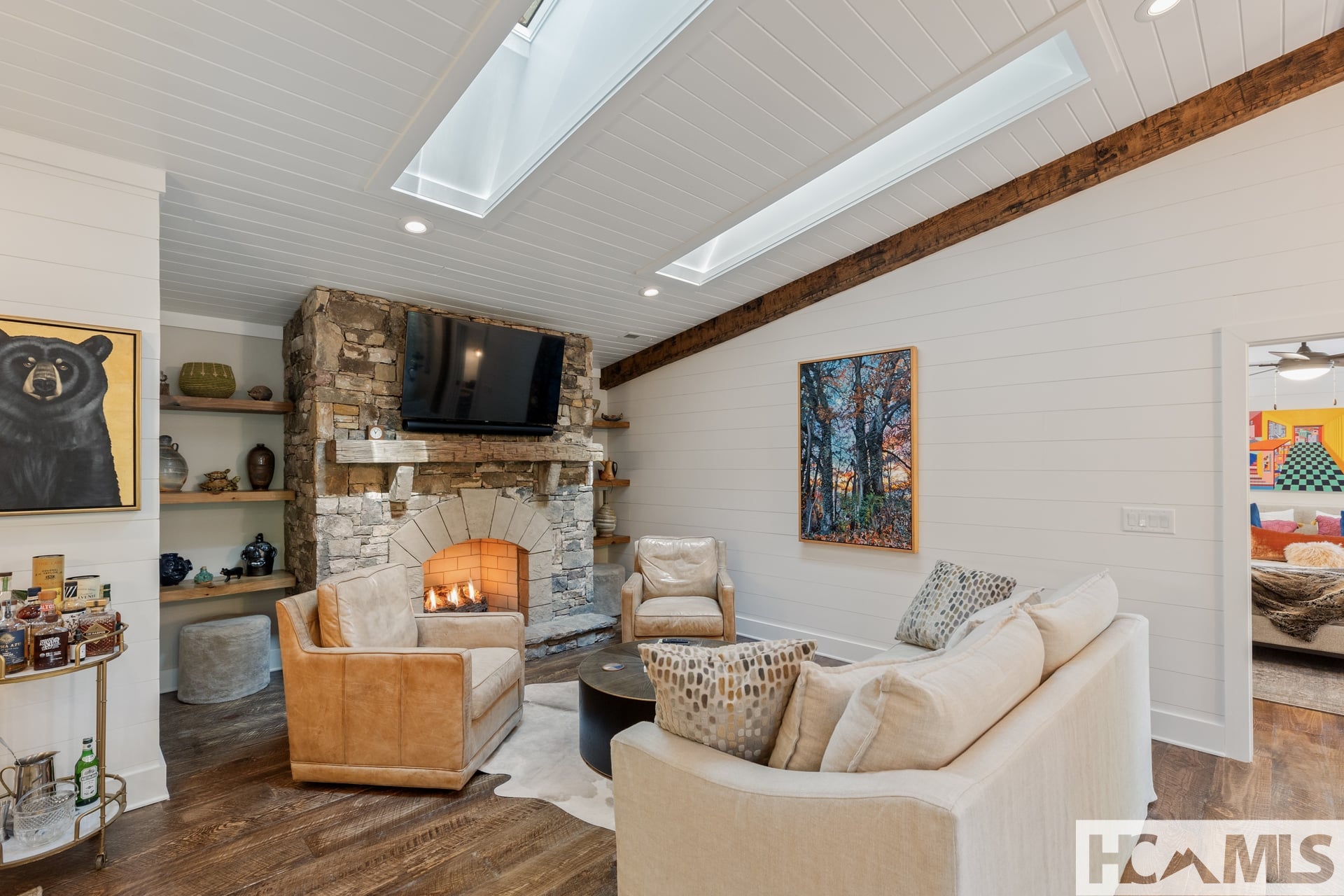 462 Mirror Lake Road