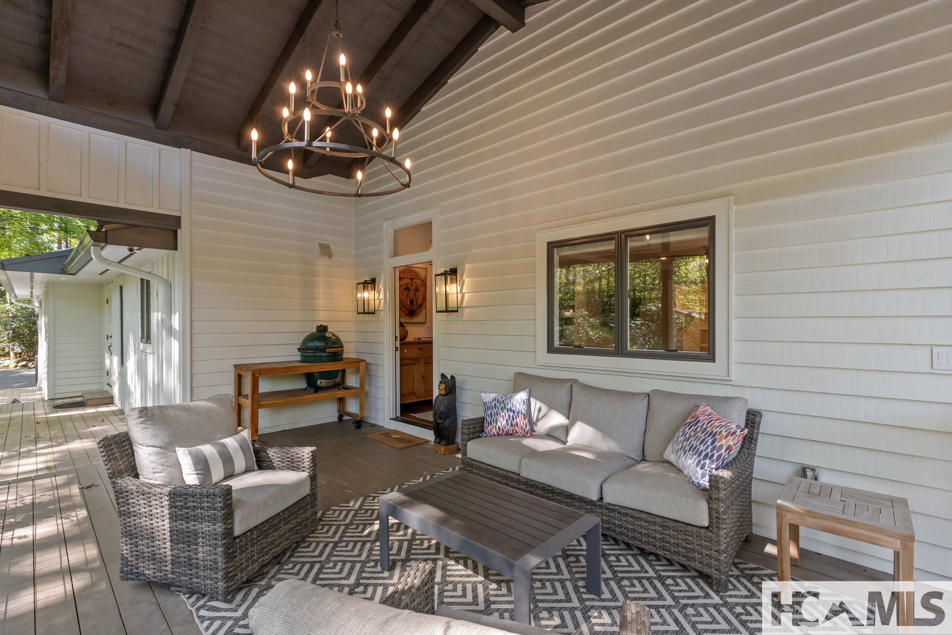 462 Mirror Lake Road