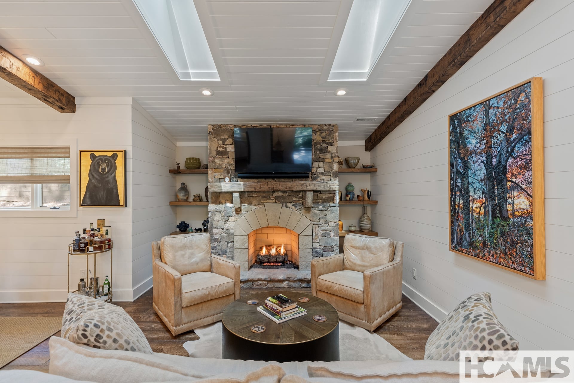 462 Mirror Lake Road