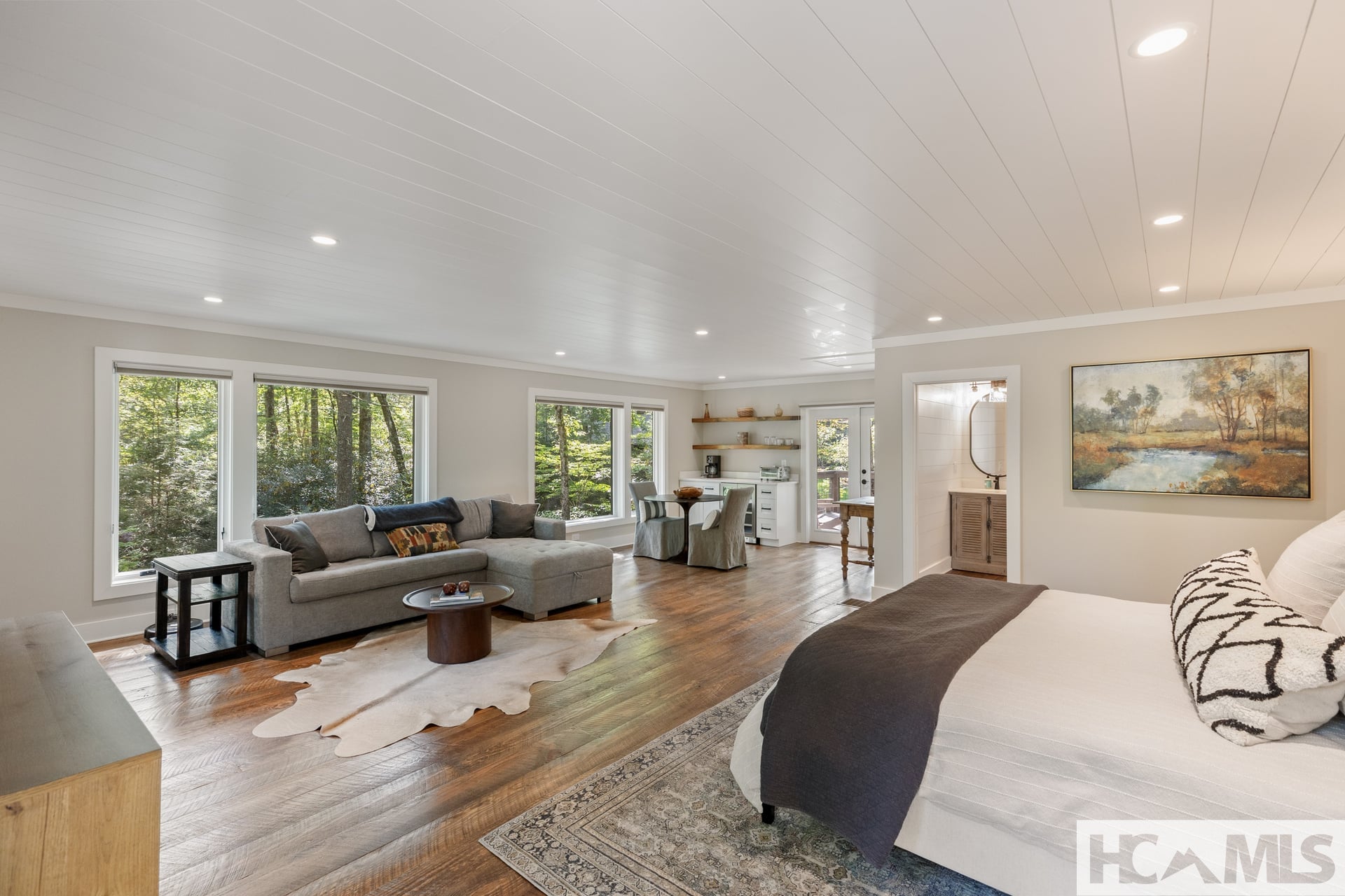 462 Mirror Lake Road