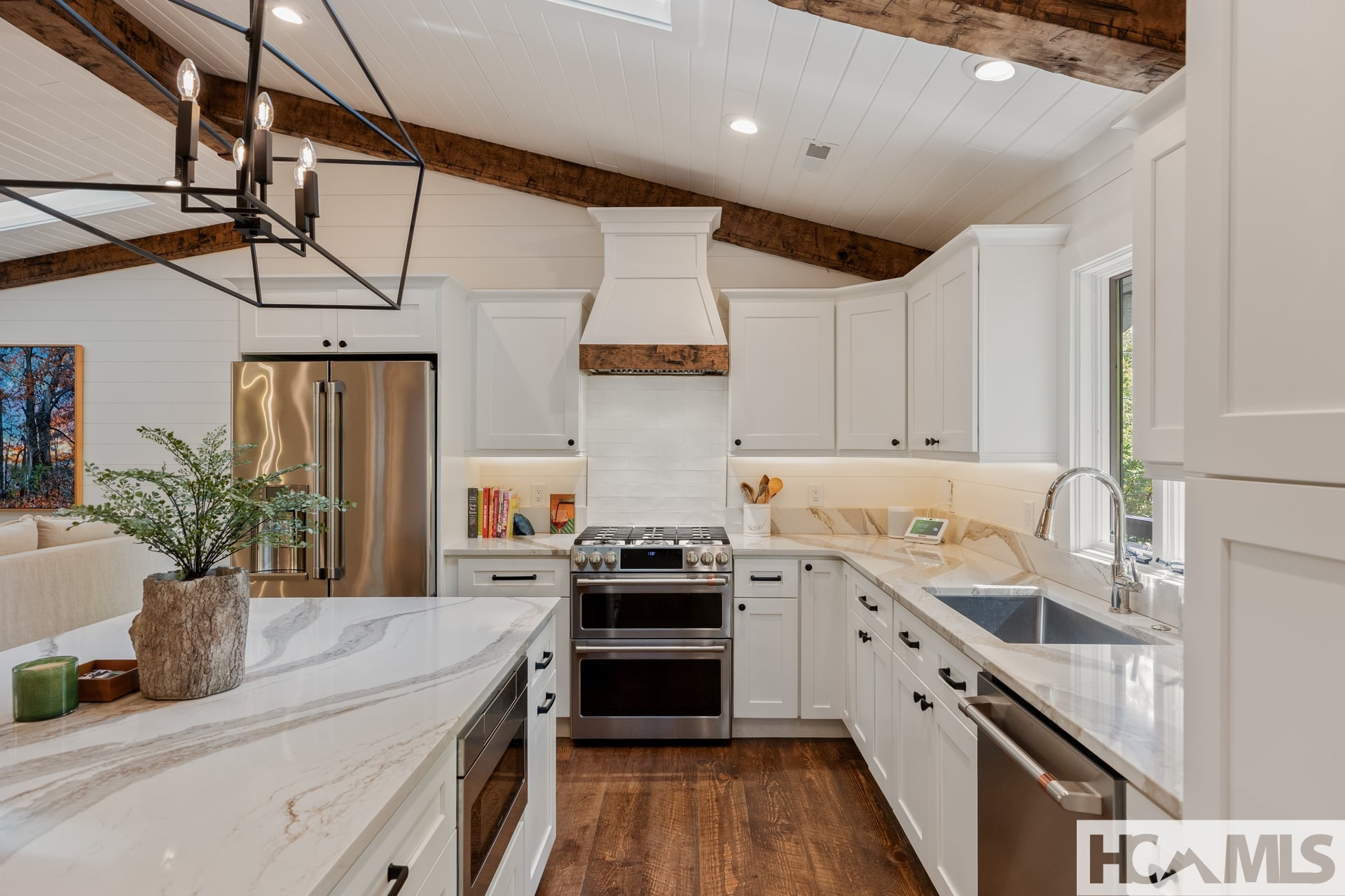 462 Mirror Lake Road