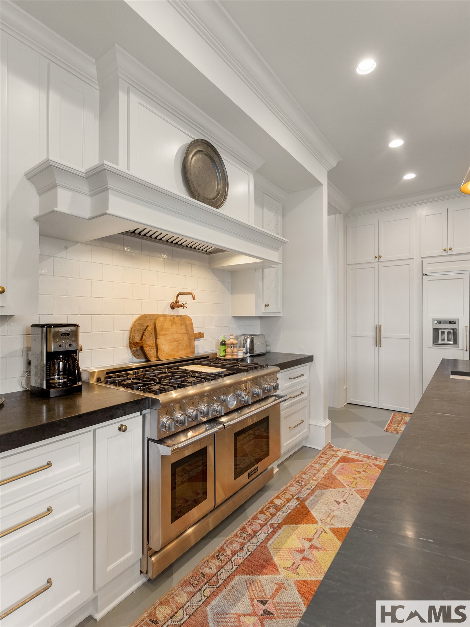 585 Moorewood Circle