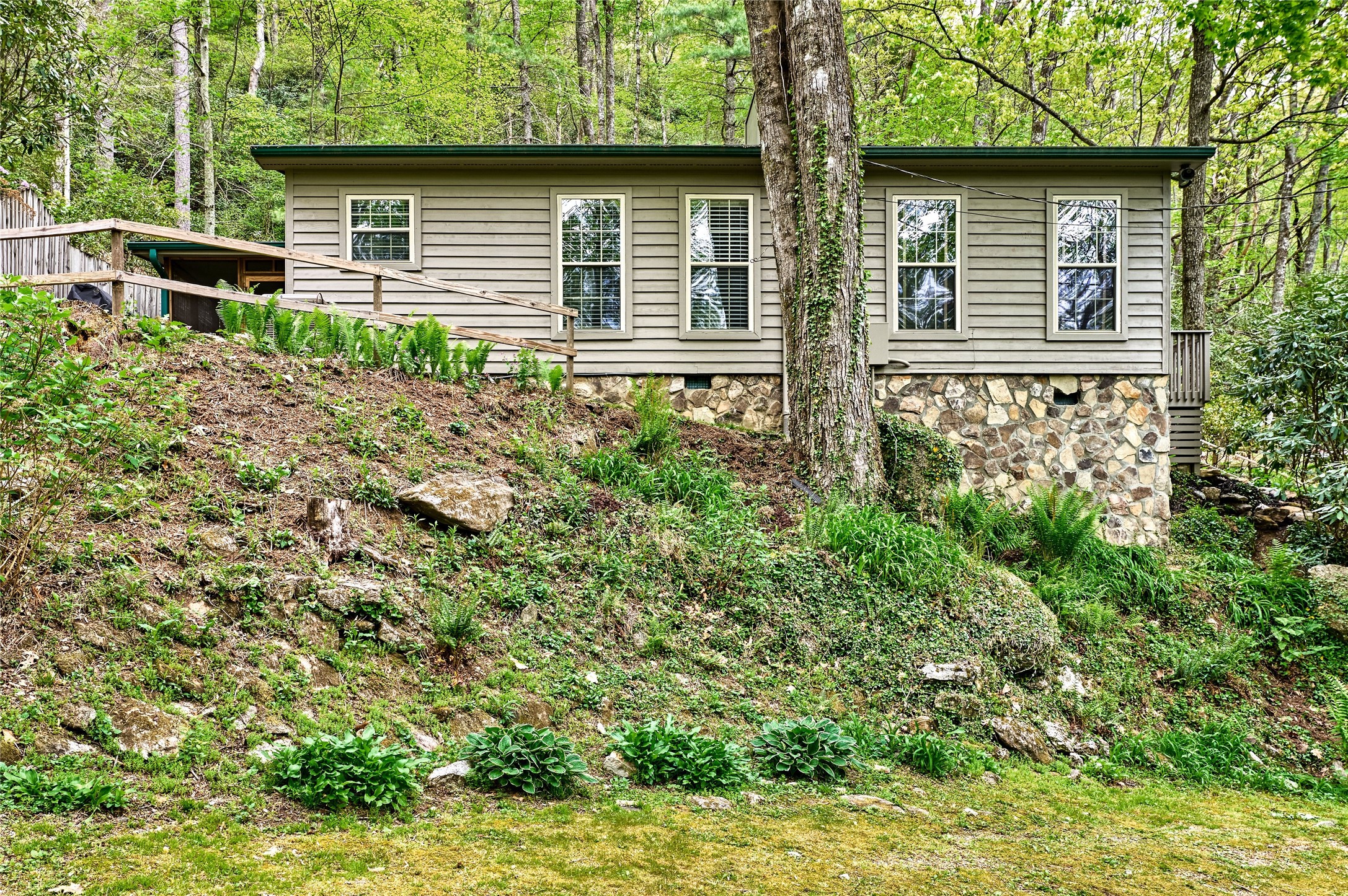 60 Owl Pine Road