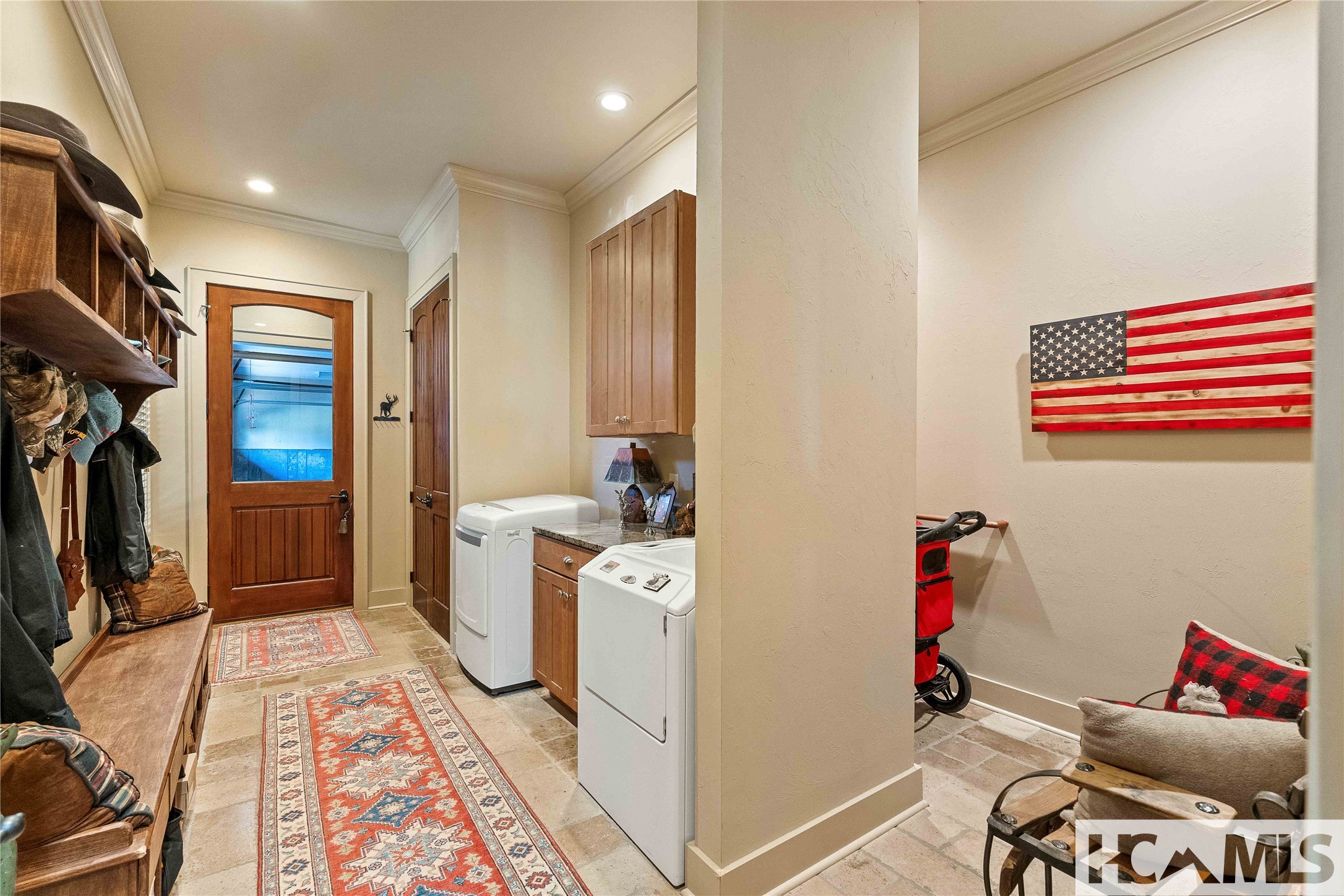 159 Highlands Point