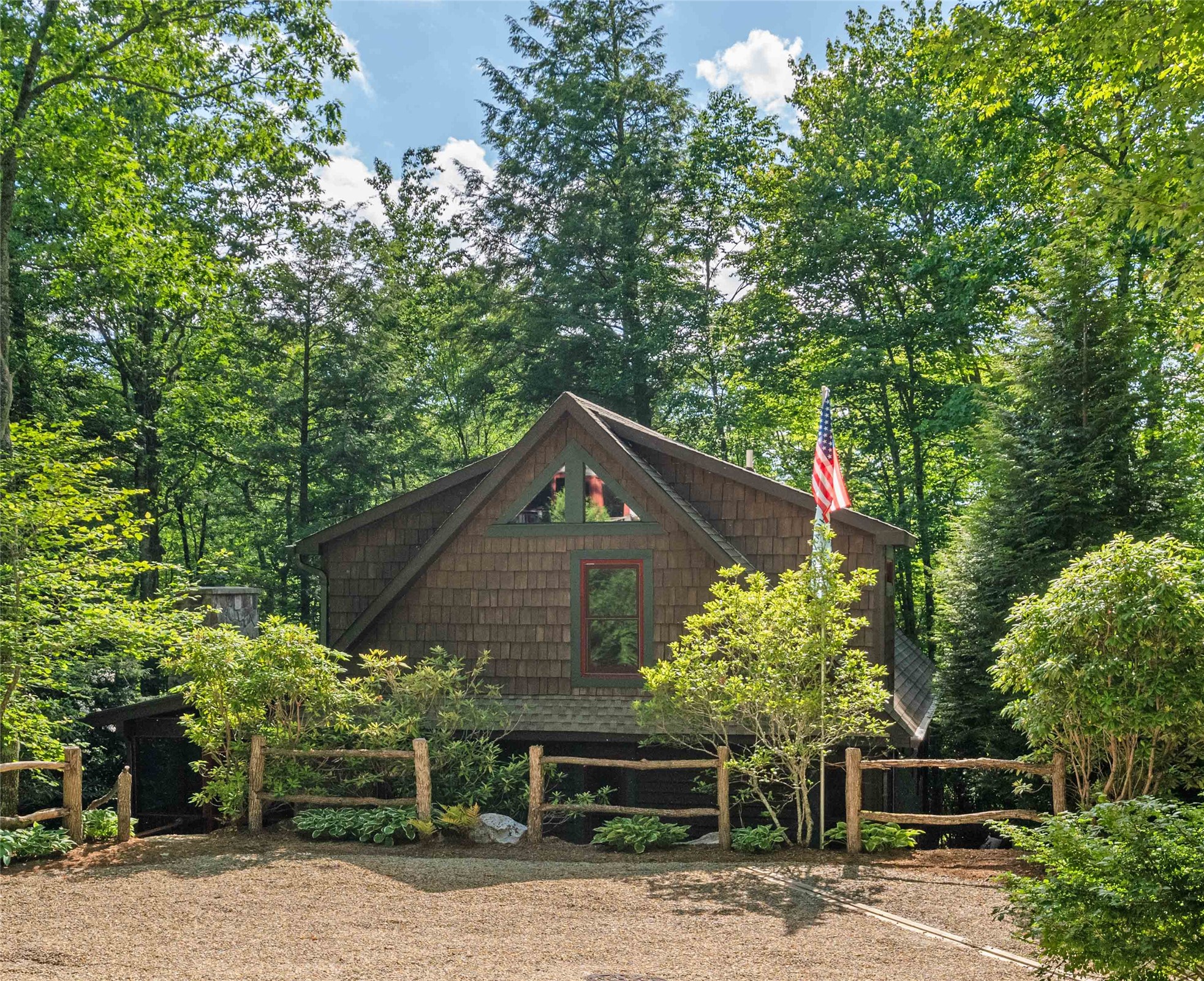 34 Forest Way