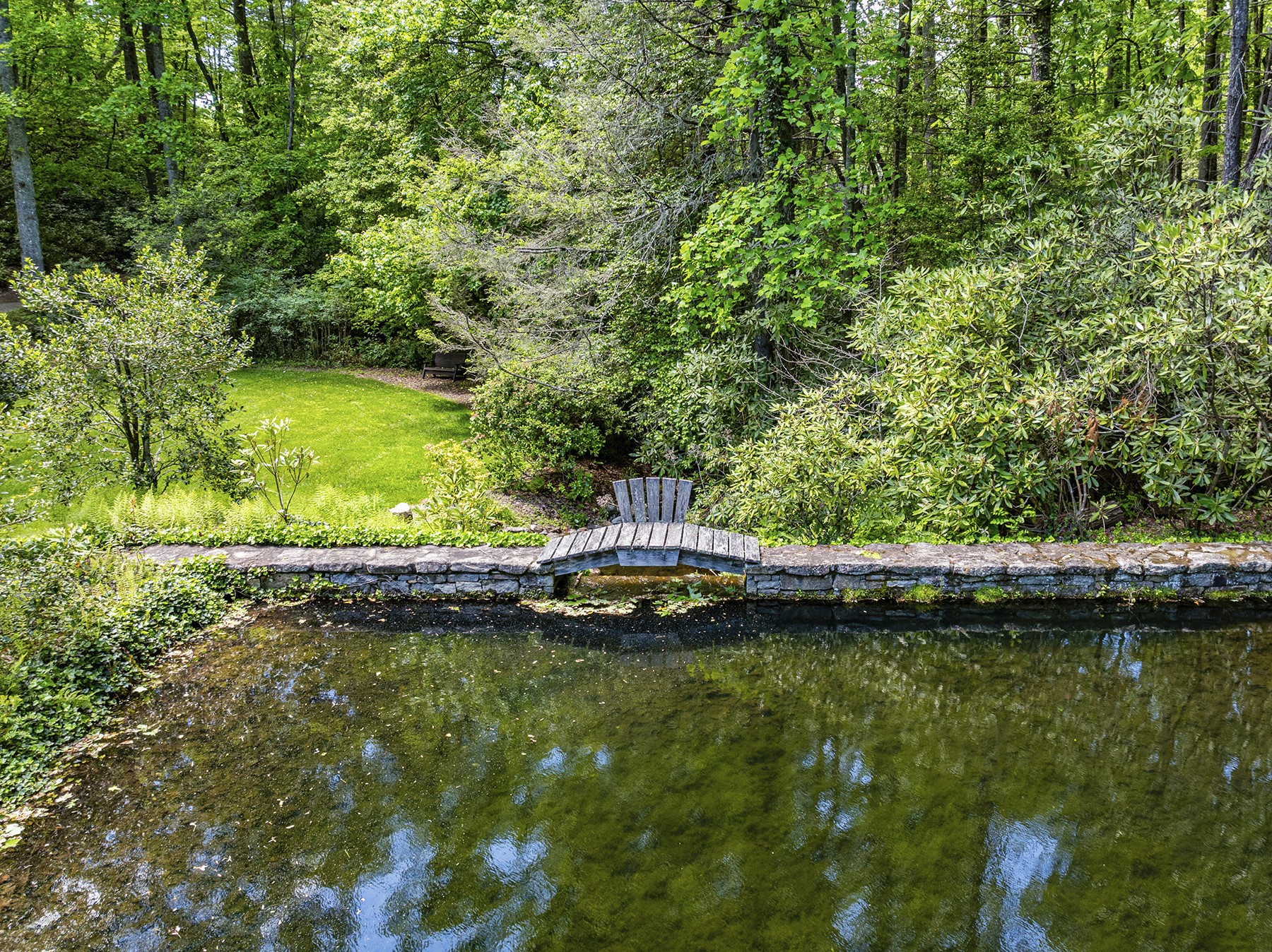 1213 Bull Pen Road