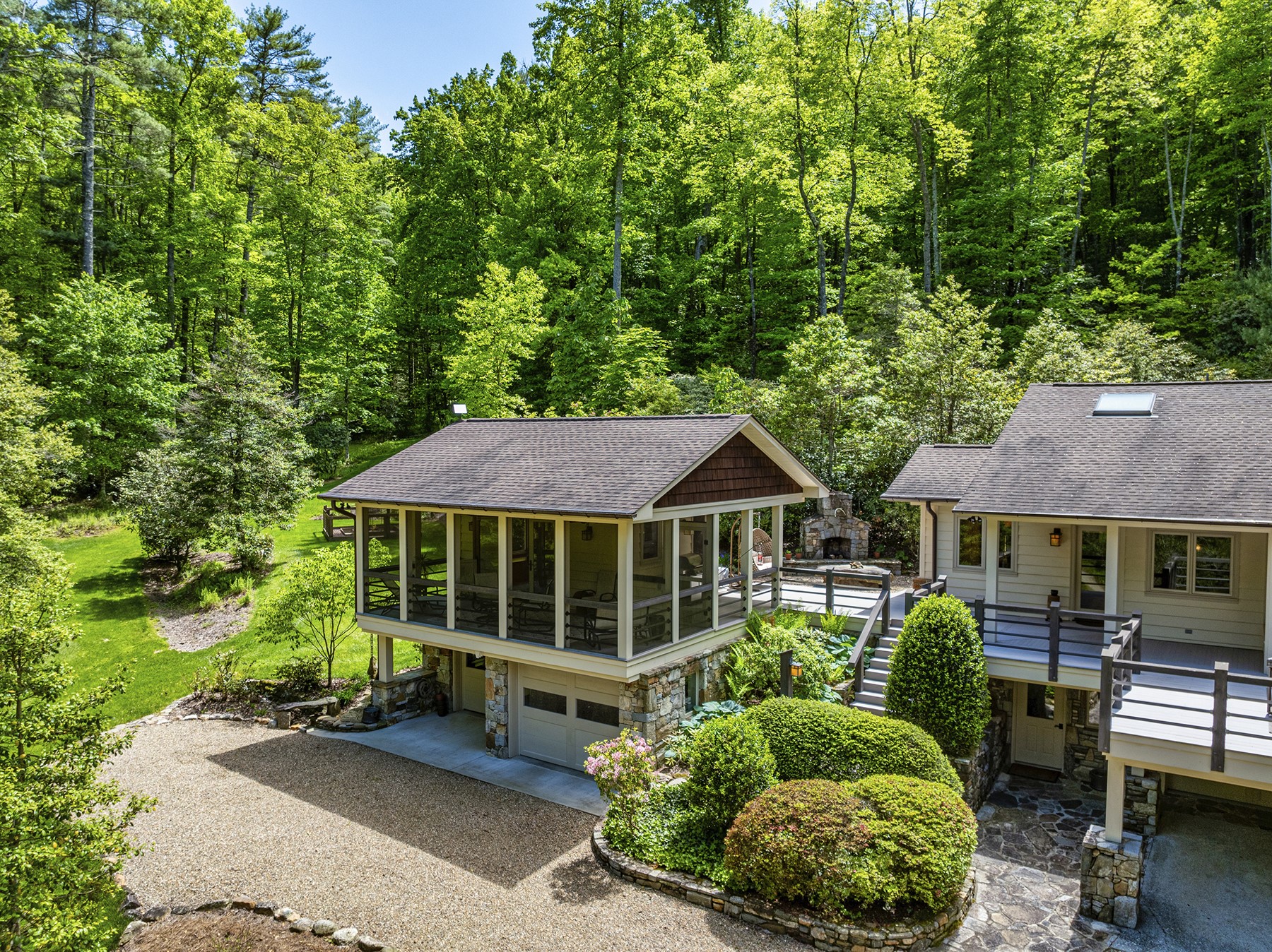 1213 Bull Pen Road