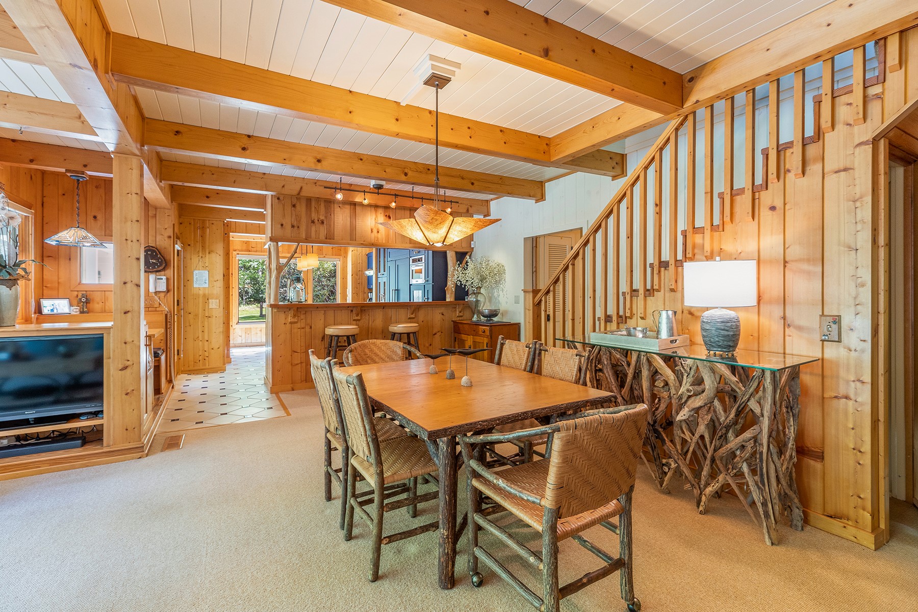 1213 Bull Pen Road