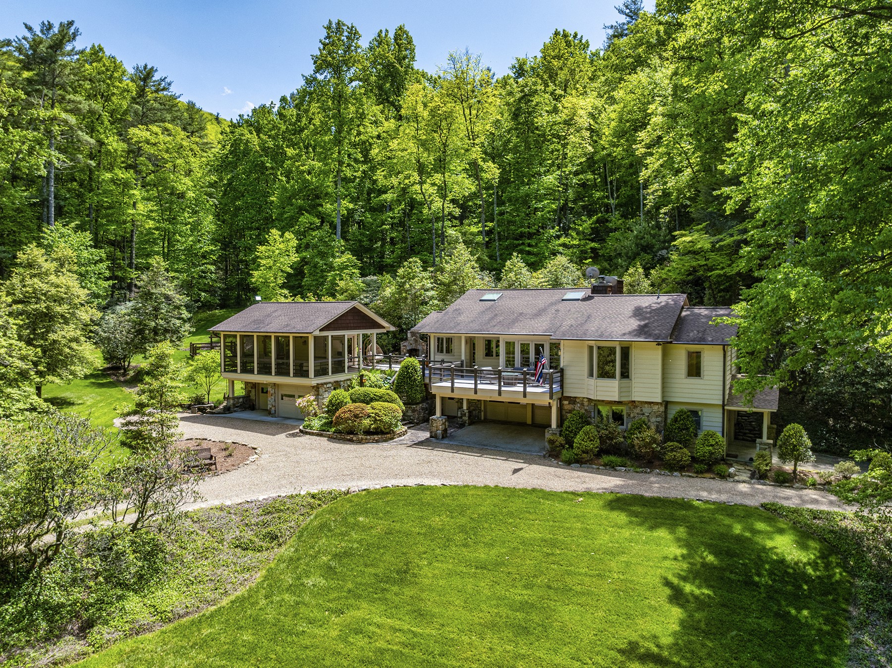 1213 Bull Pen Road