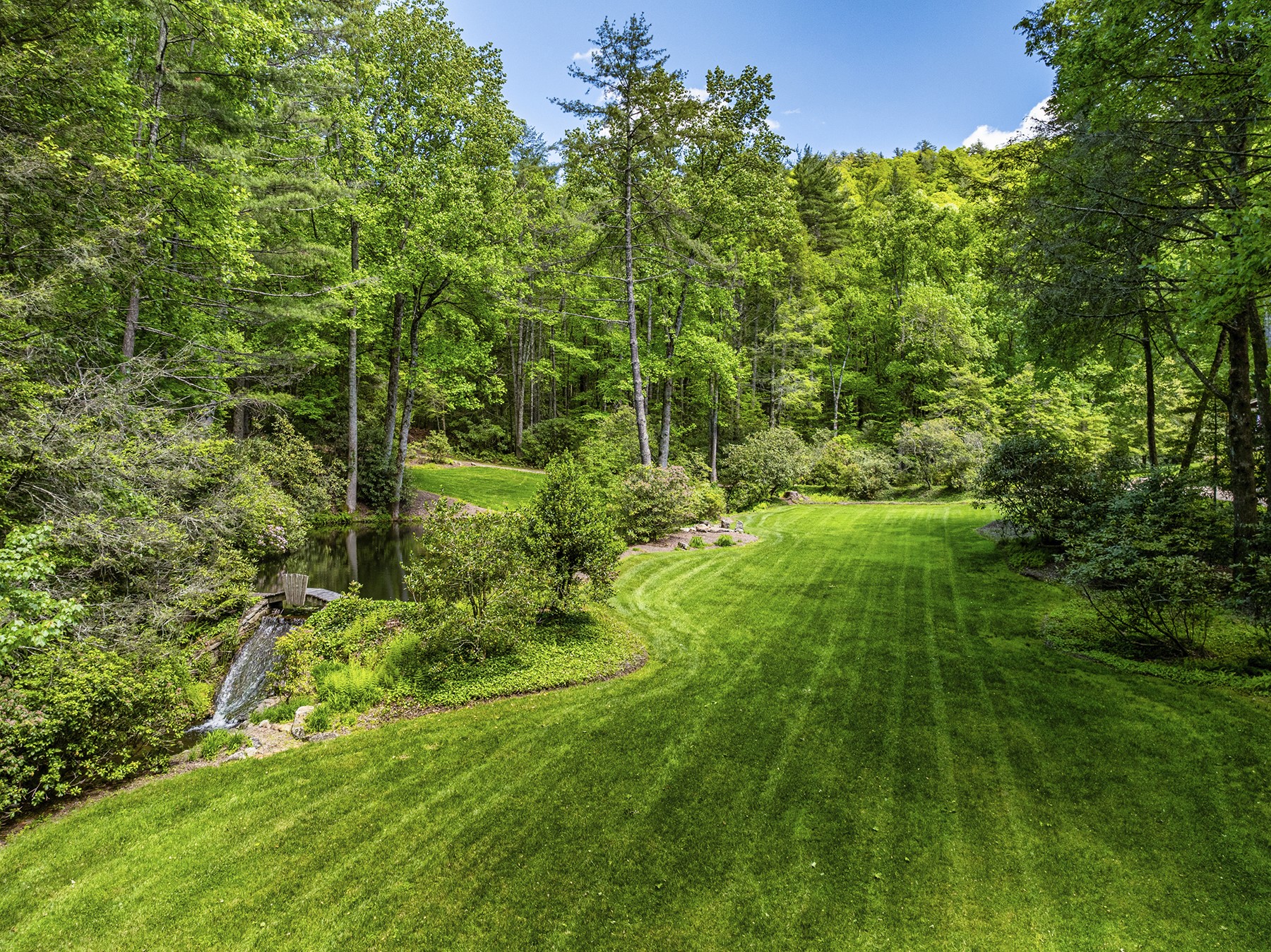 1213 Bull Pen Road