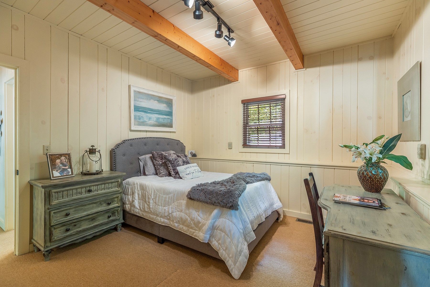 1213 Bull Pen Road