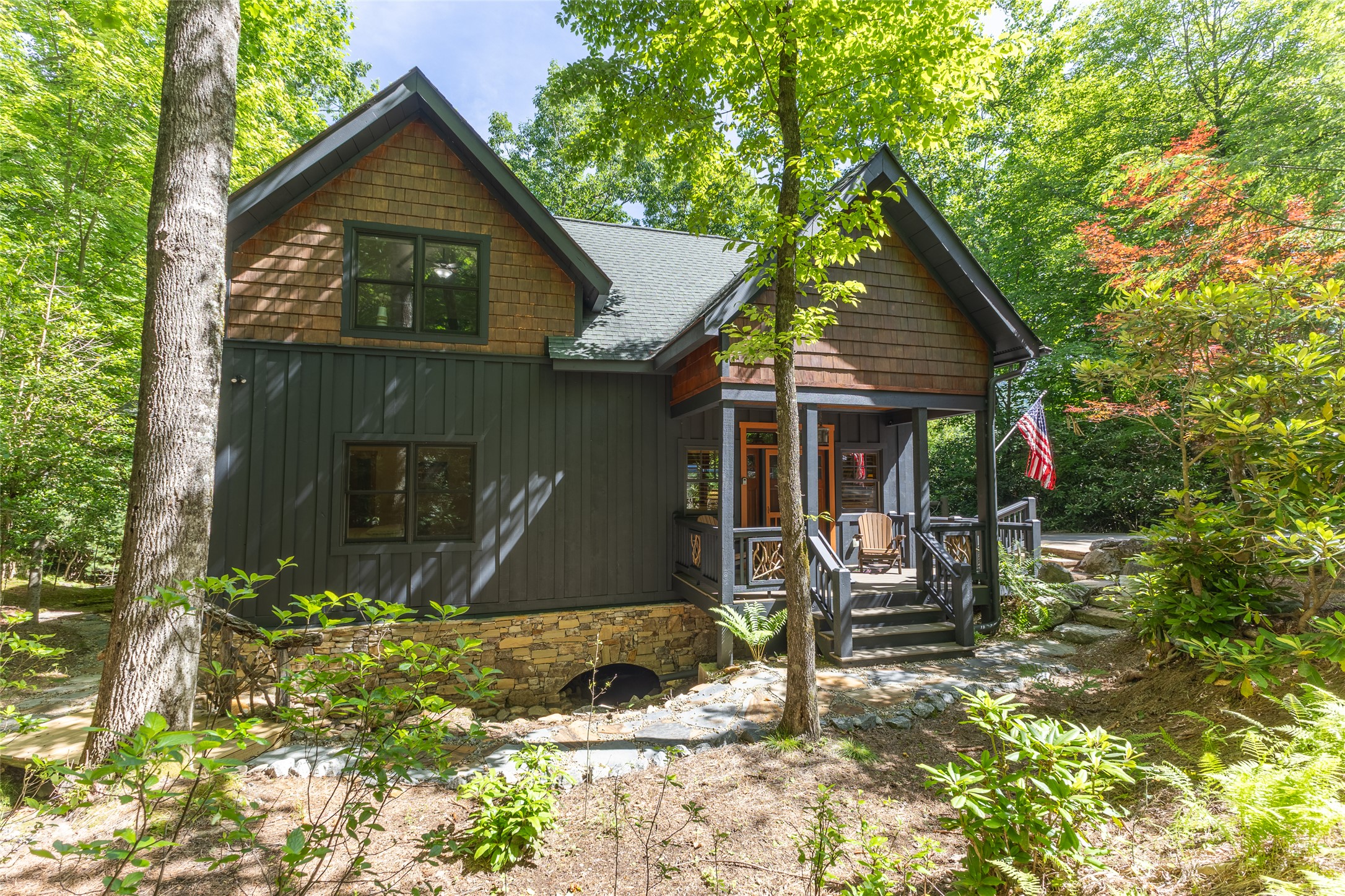 35 Birdnest Road