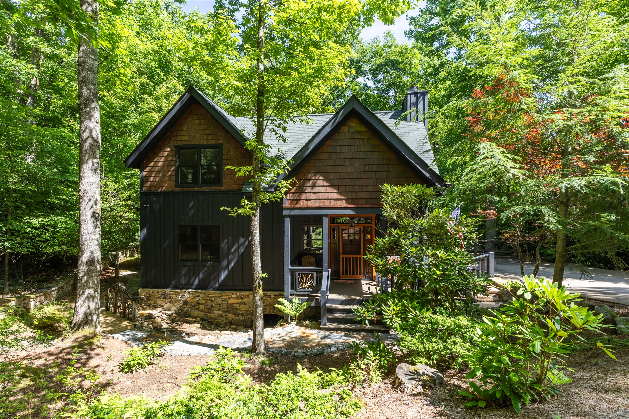 35 Birdnest Road