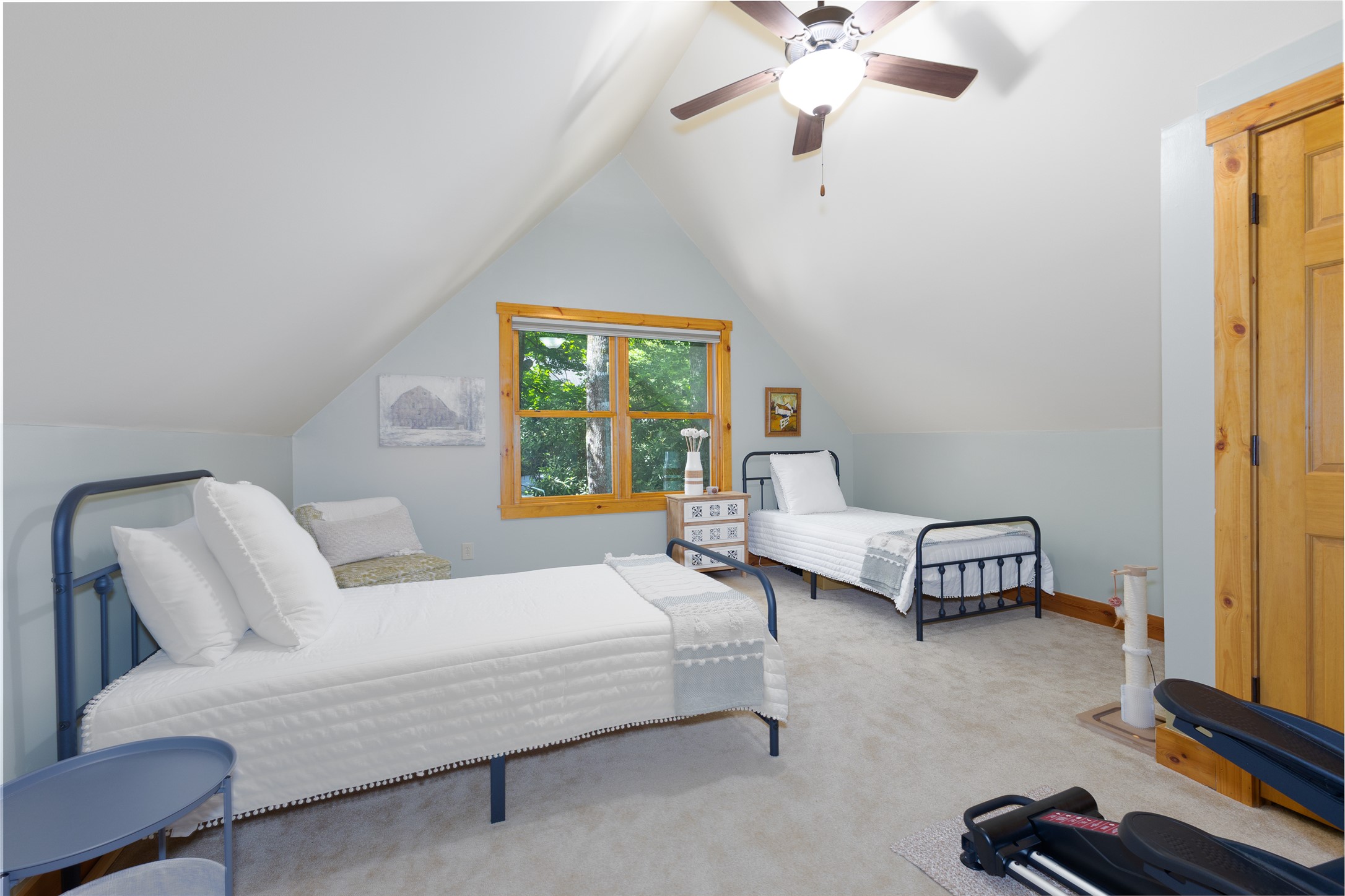 35 Birdnest Road
