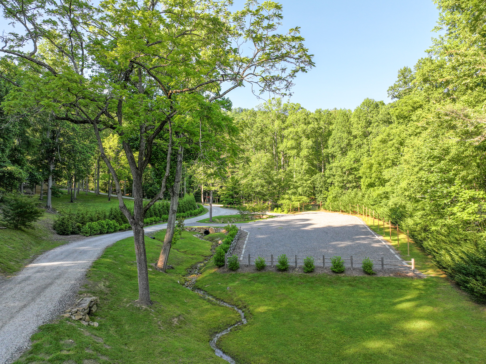 4017 Canada Road