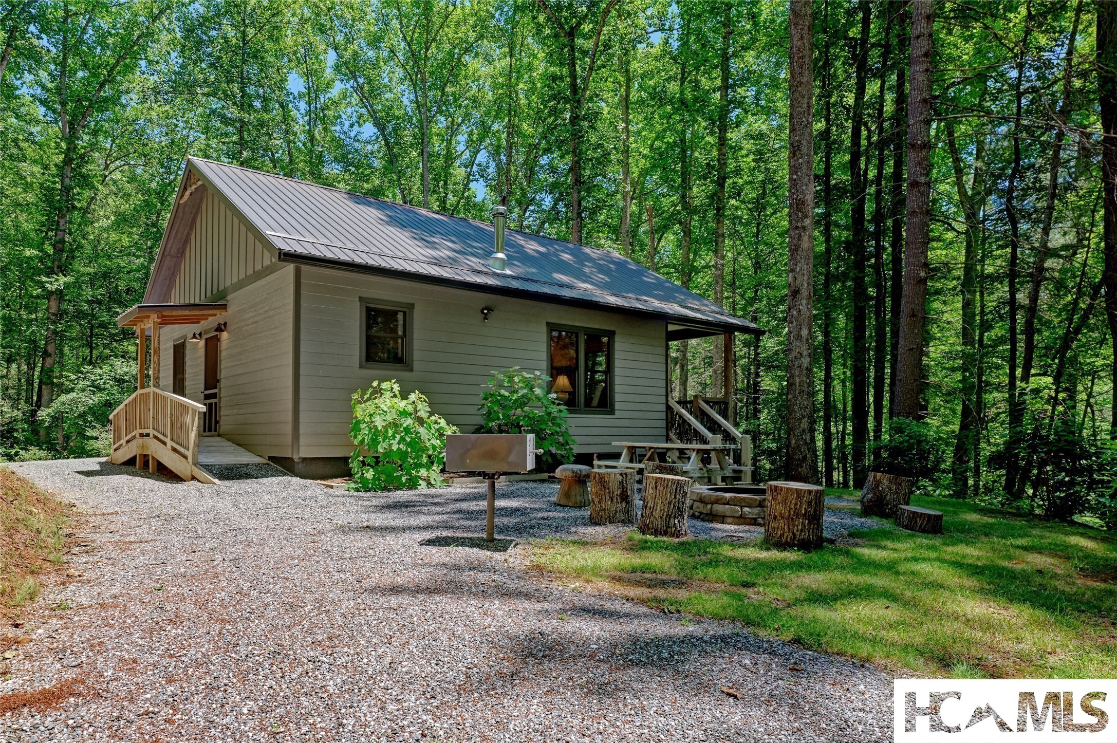 4017 Canada Road