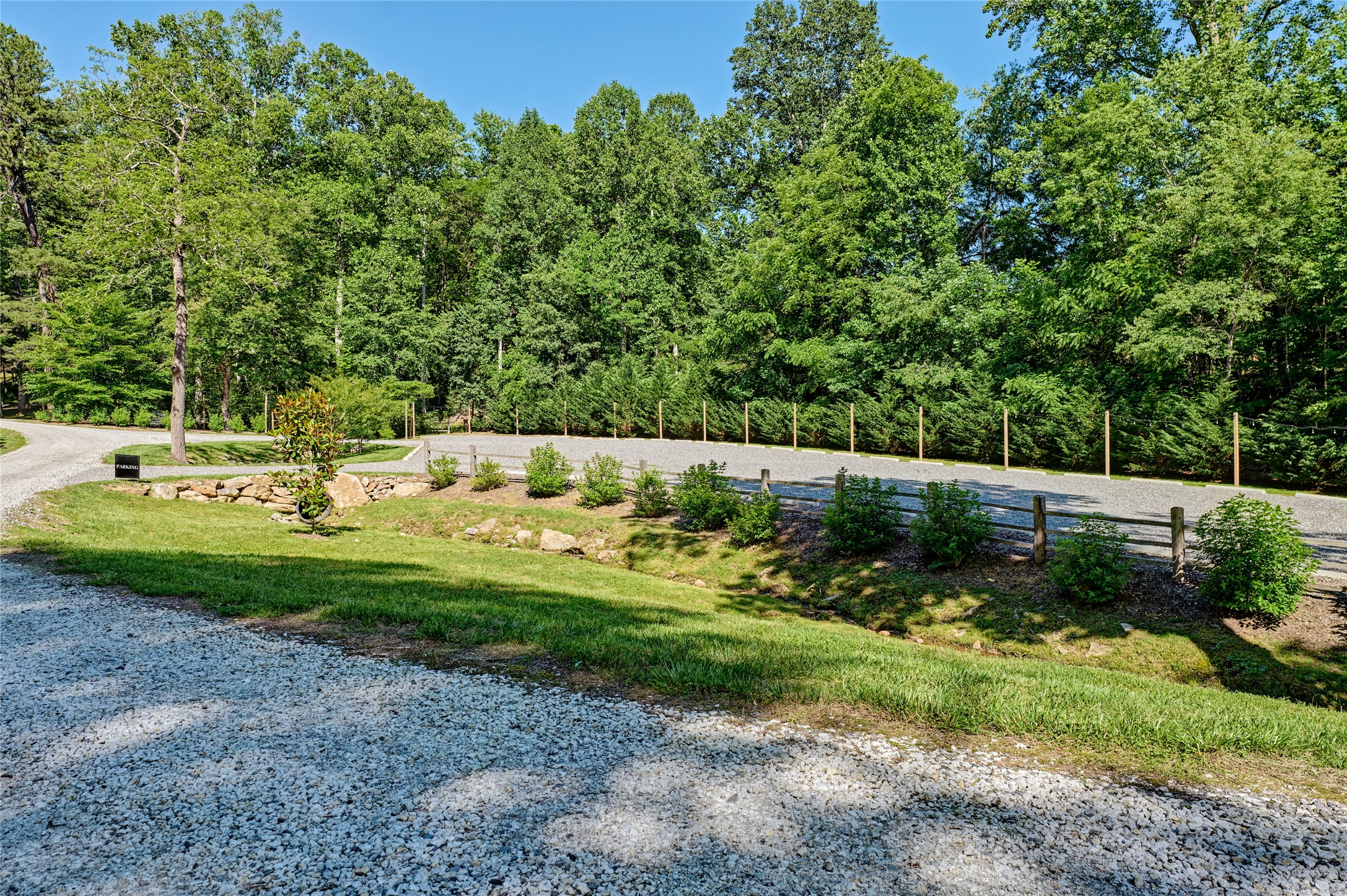 4017 Canada Road