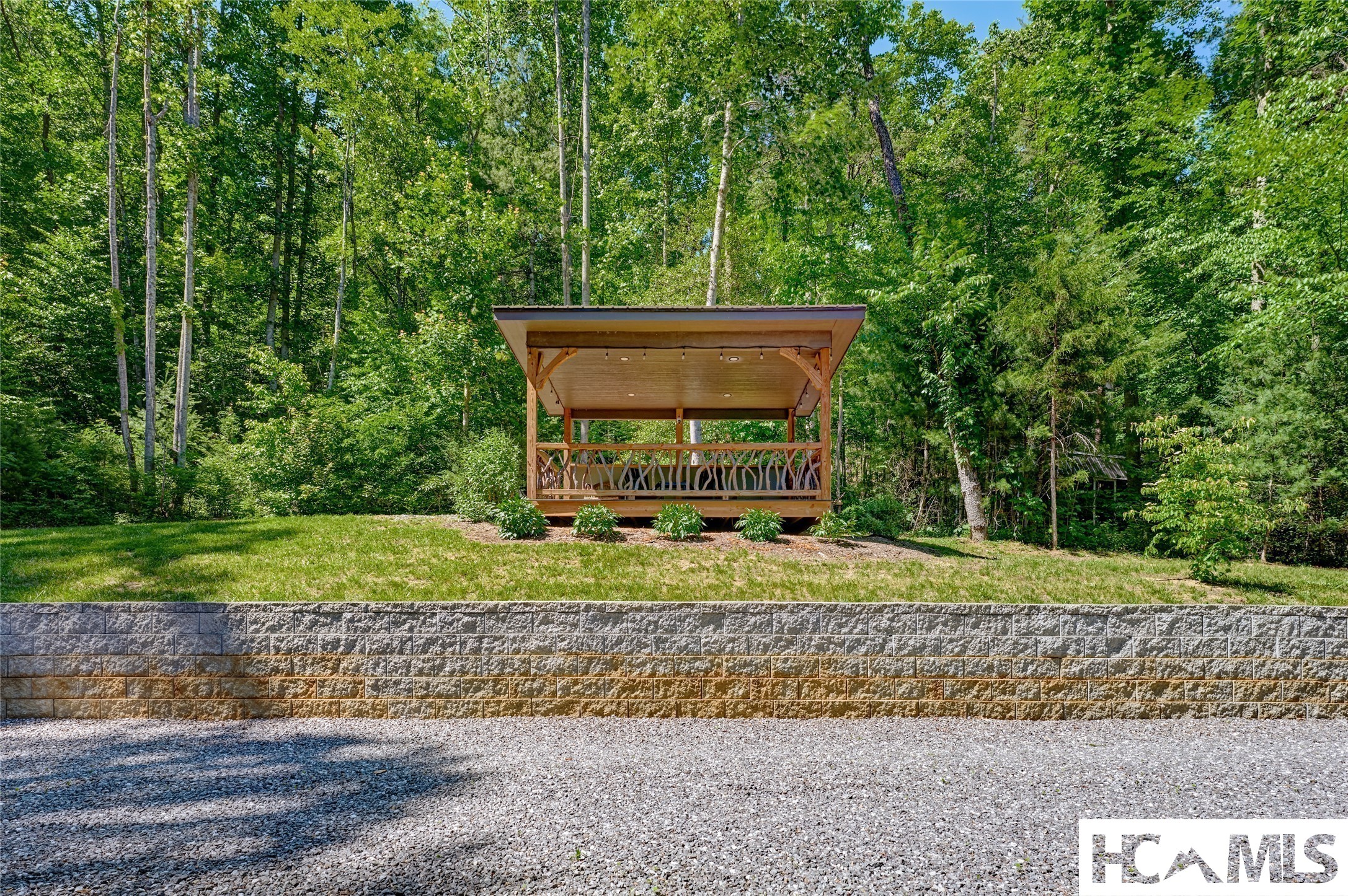 4017 Canada Road