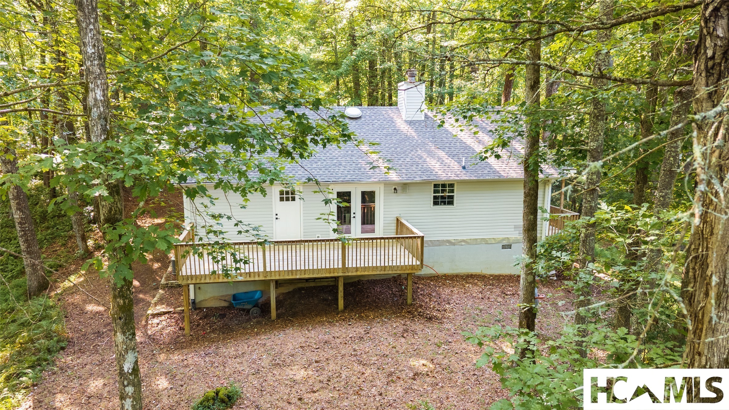 619 Holly Road