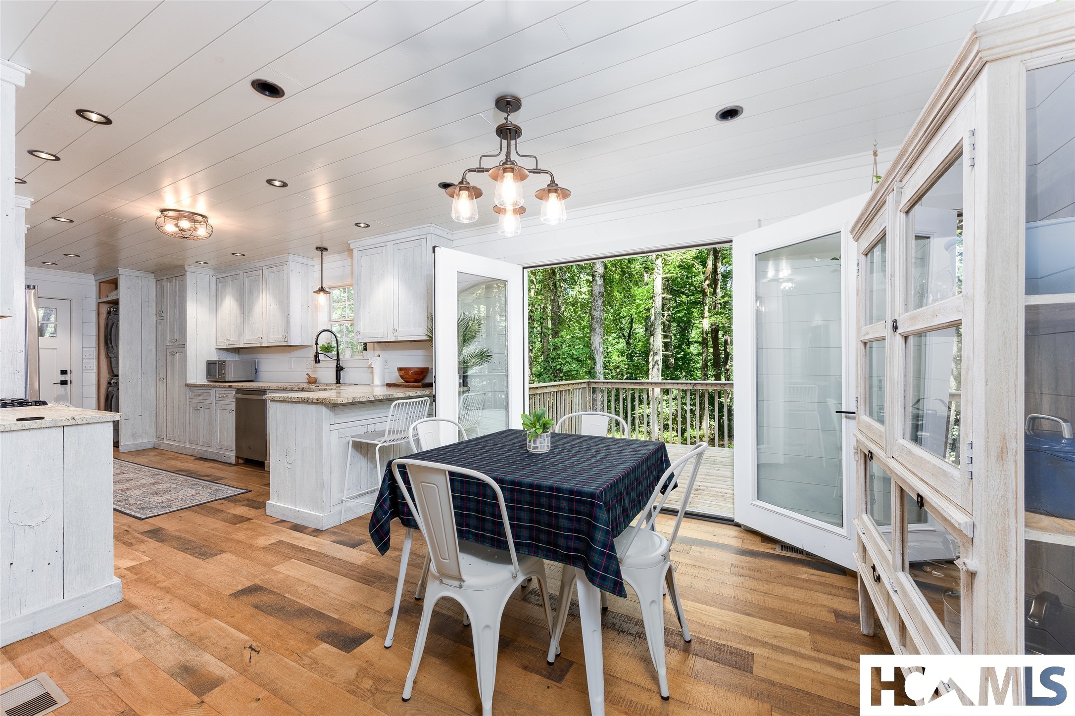 619 Holly Road