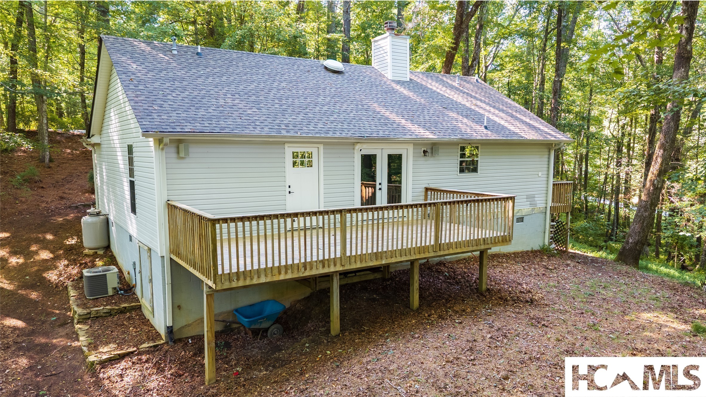 619 Holly Road