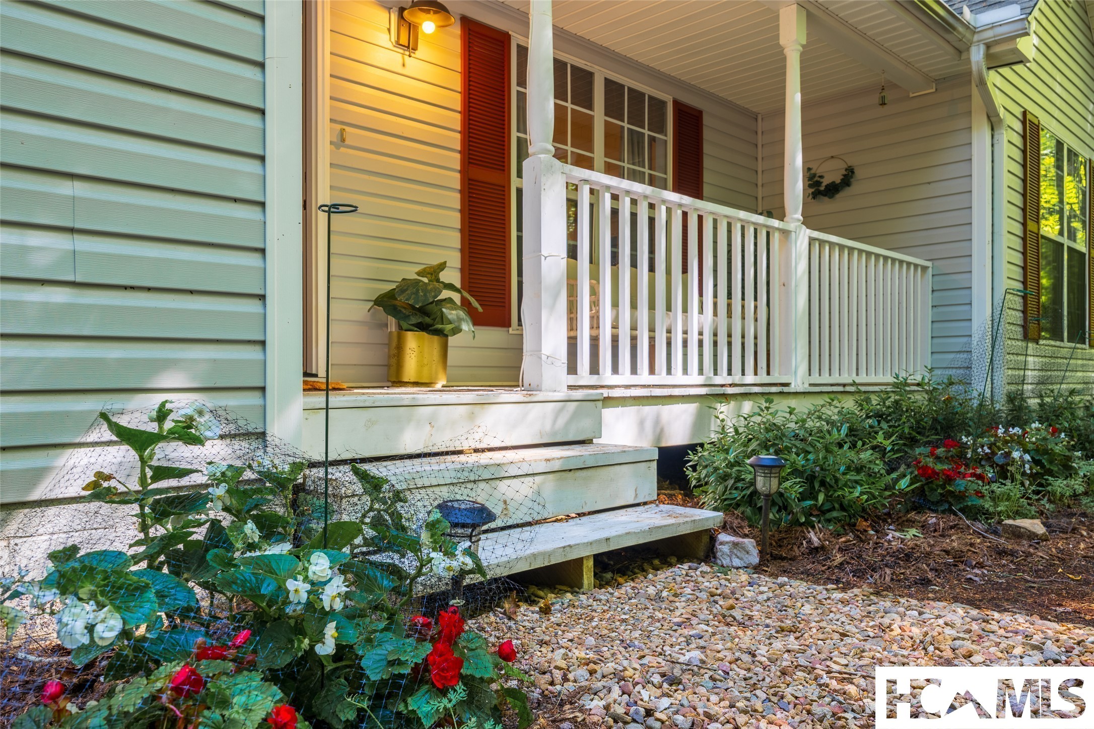 619 Holly Road