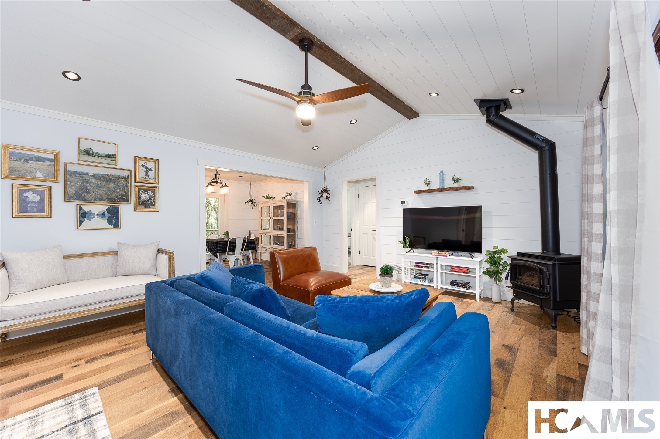 619 Holly Road