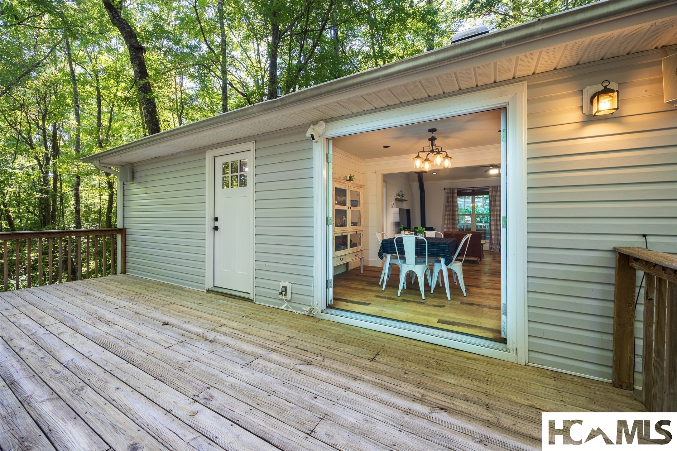 619 Holly Road
