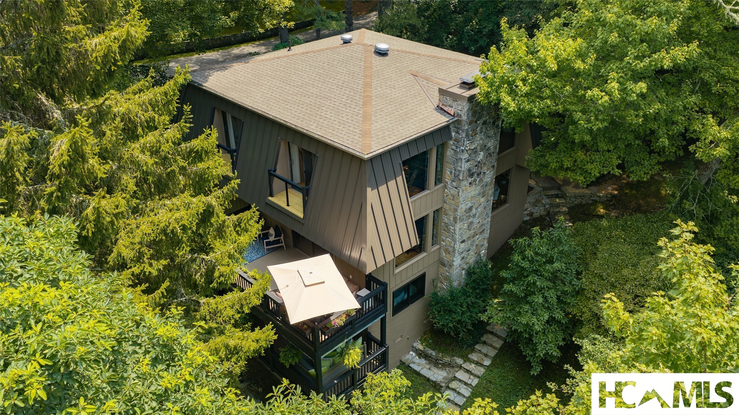 15 Elm Court