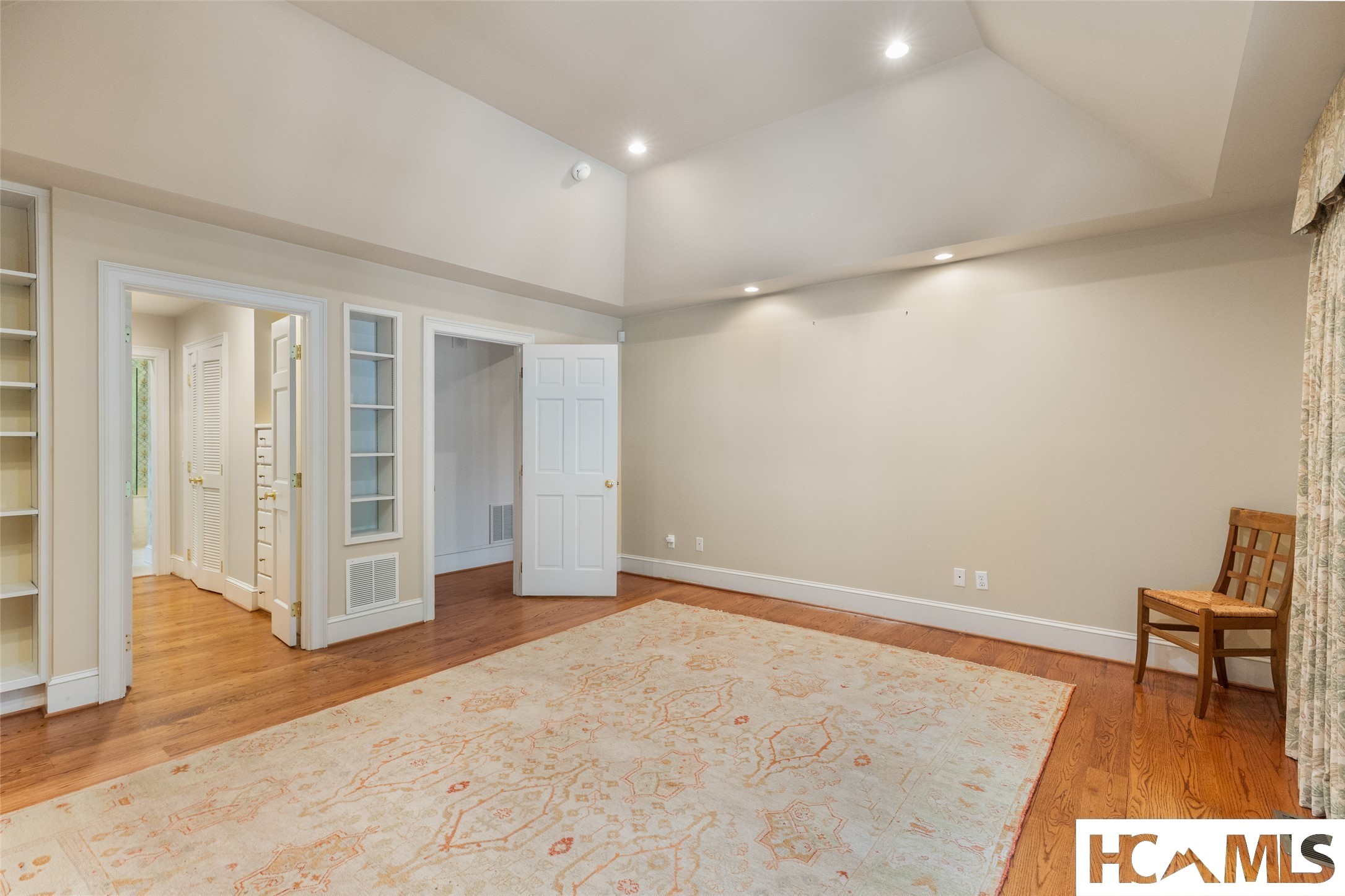 1094 Moorewood Road