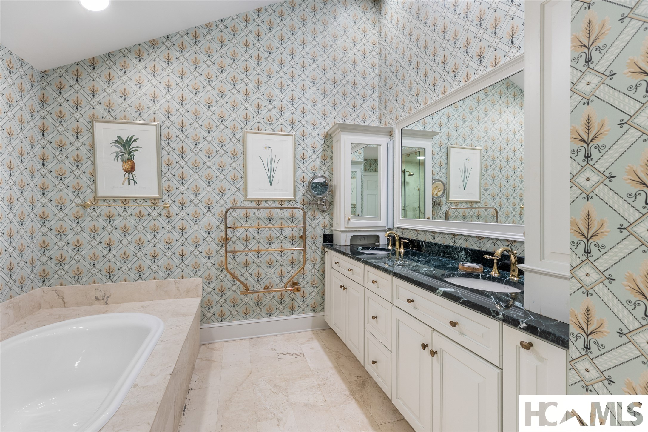 1094 Moorewood Road