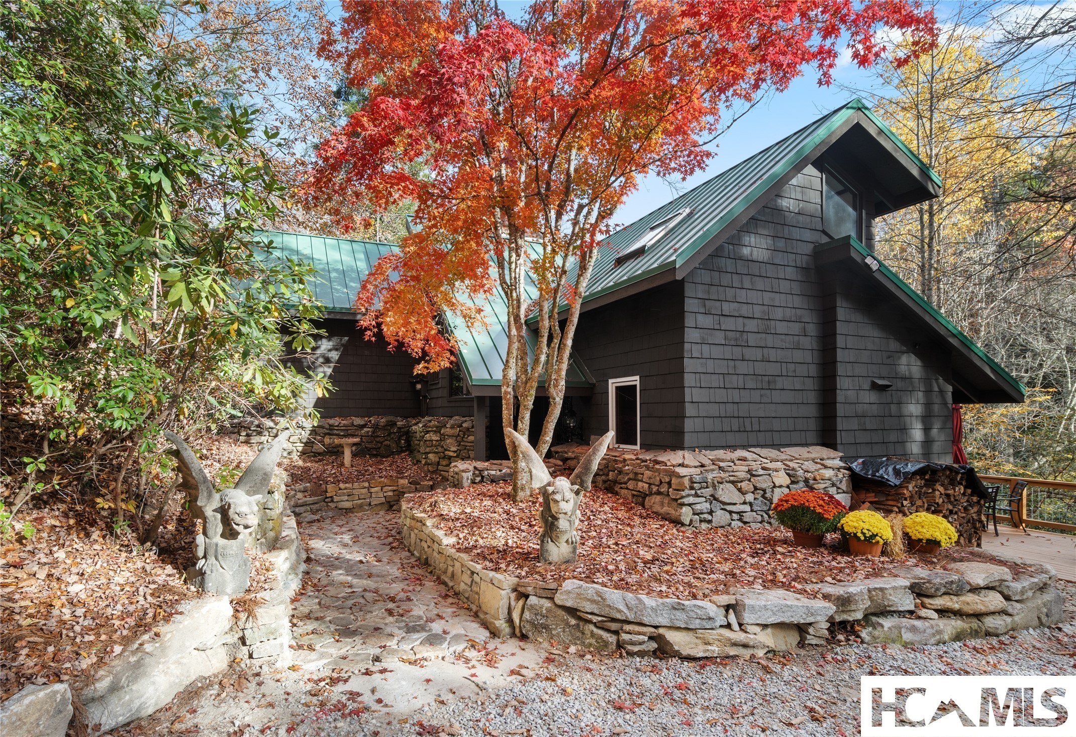 711 Flat Mountain Road