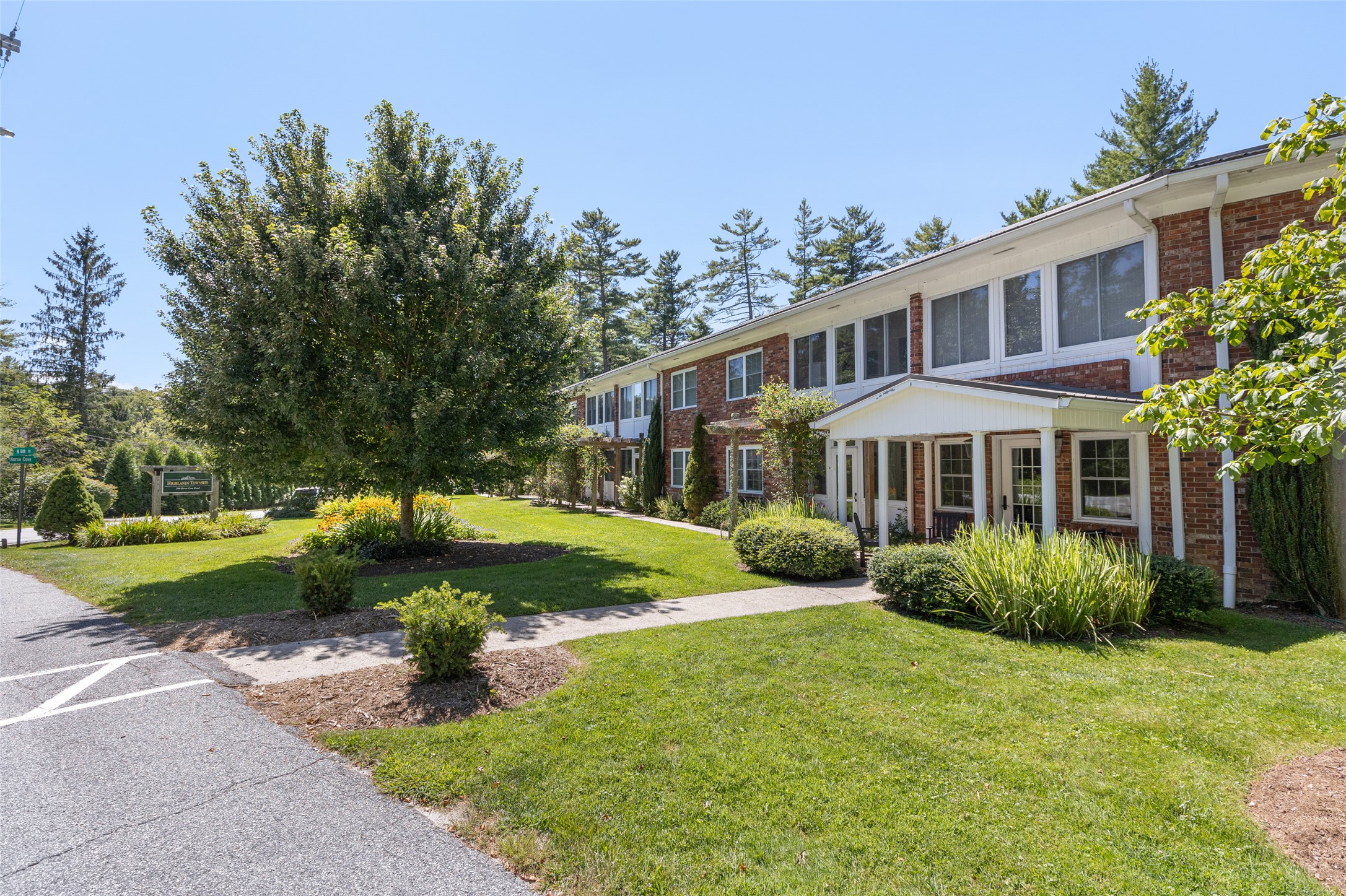 740 Horse Cove Road 11
