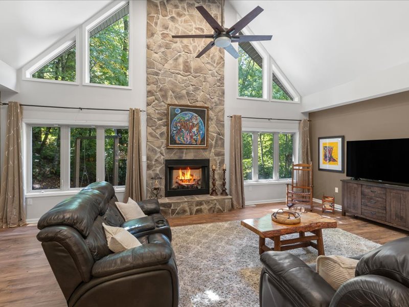 115 Apple Mountain Lane