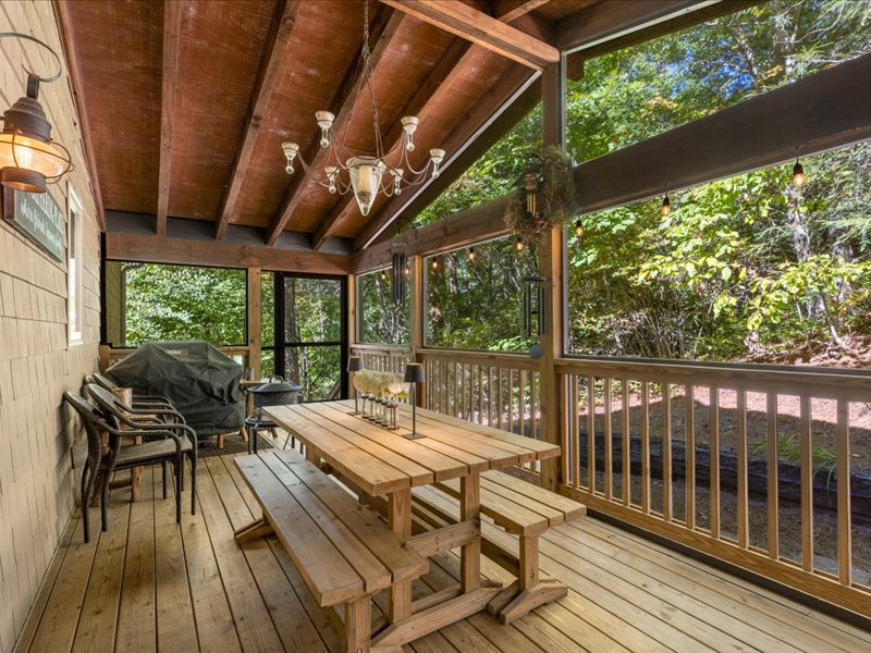 115 Apple Mountain Lane