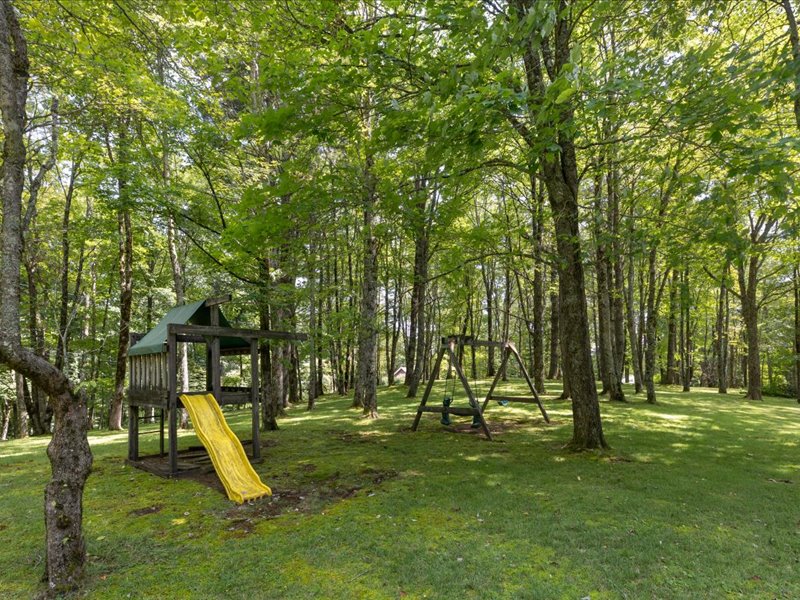 115 Apple Mountain Lane