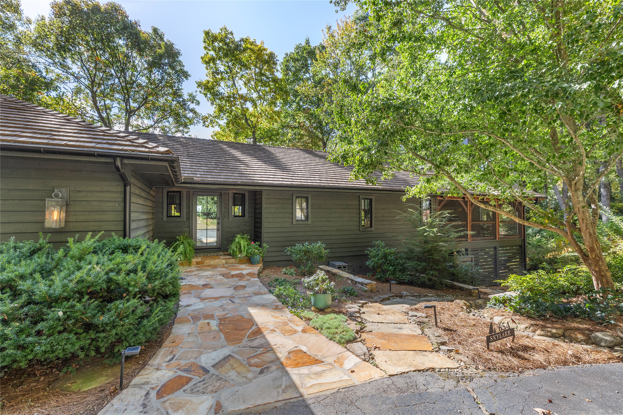 654 Sky Lake Drive