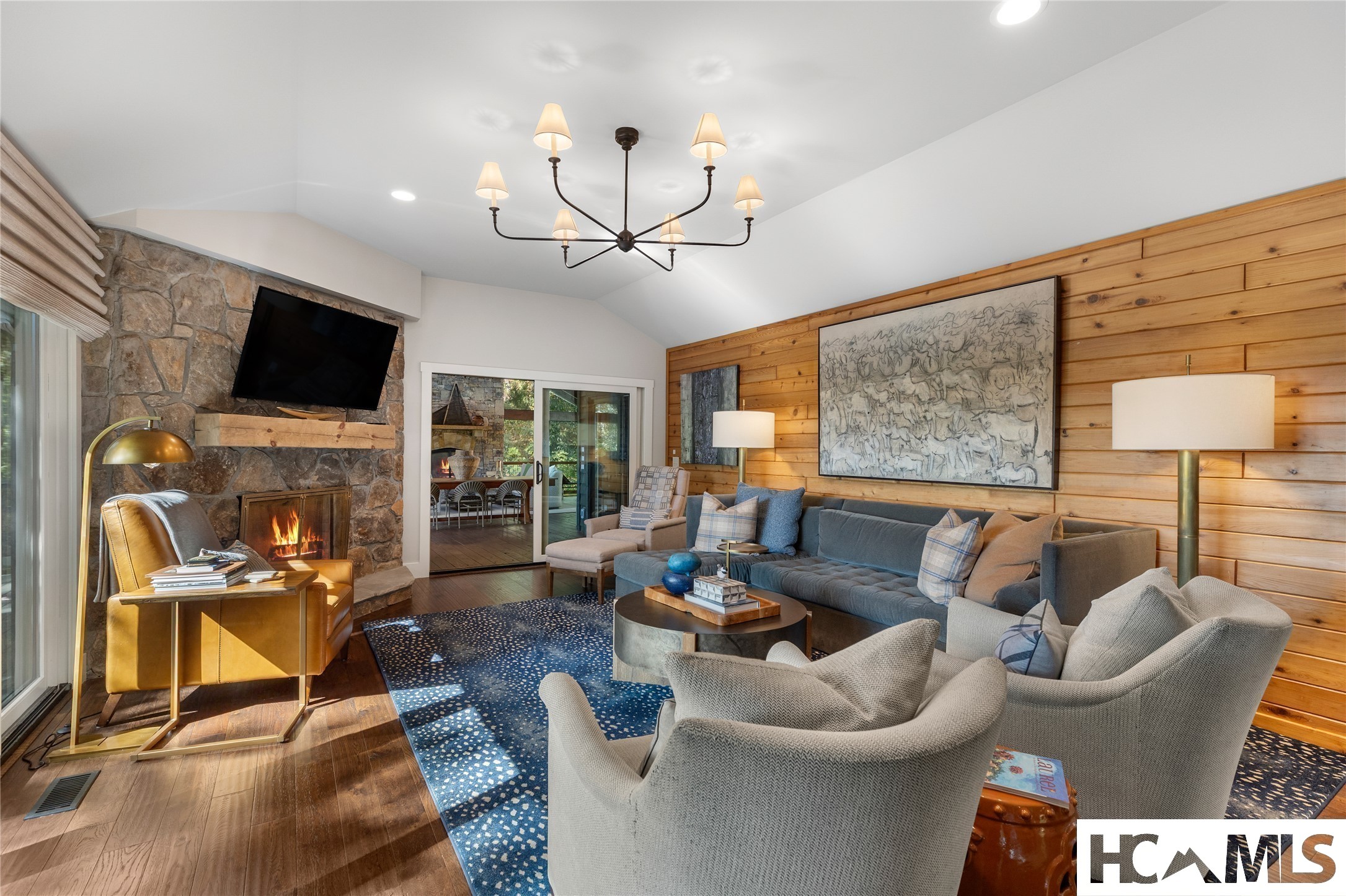 654 Sky Lake Drive