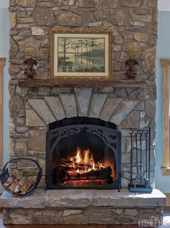 3709 Whiteside Cove Road