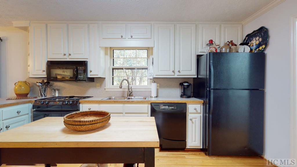 255 Turtle Pond Road