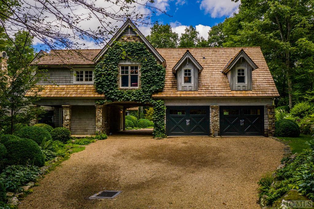 747 McConnell Road