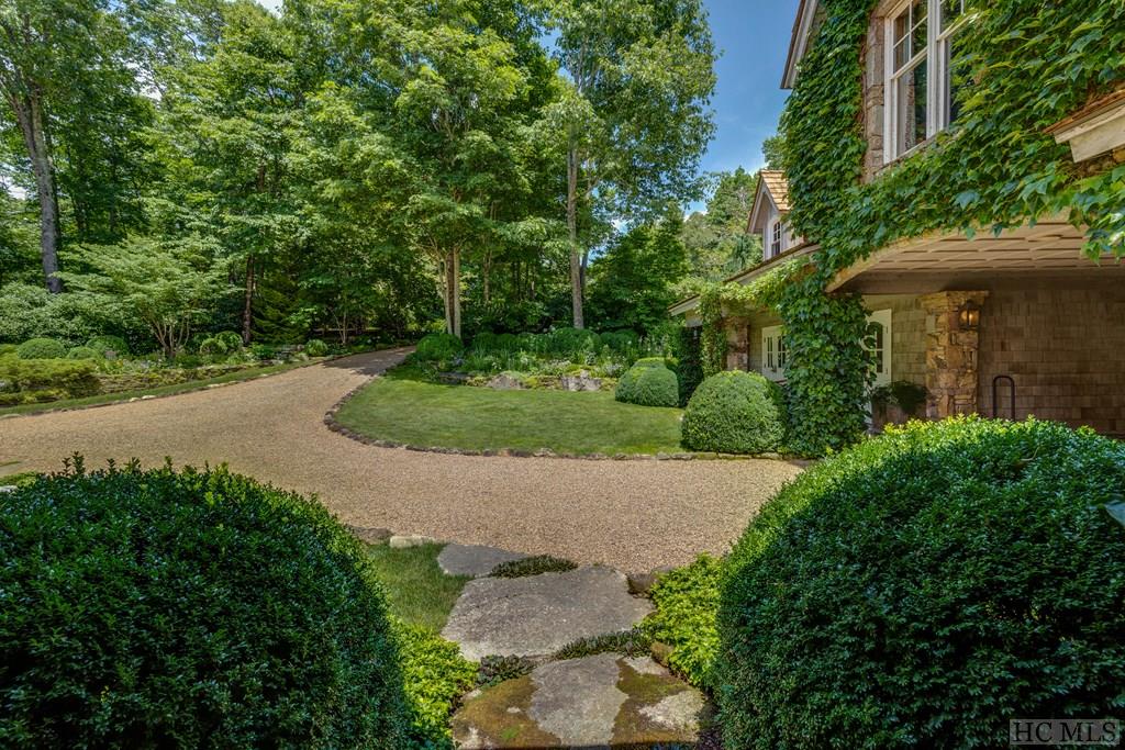 747 McConnell Road