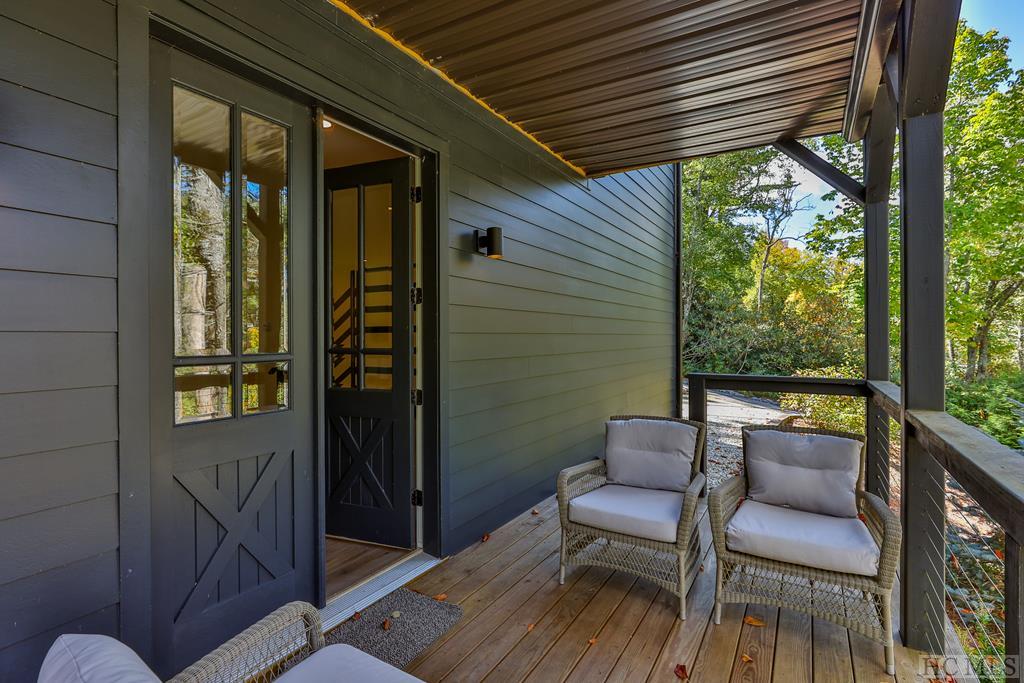 1139 Cullasaja Drive