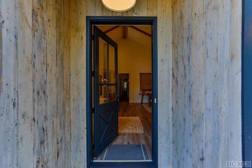 1139 Cullasaja Drive