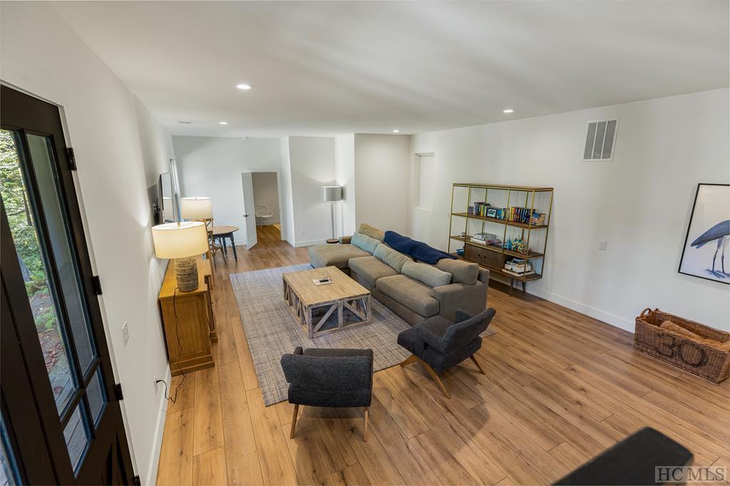1139 Cullasaja Drive