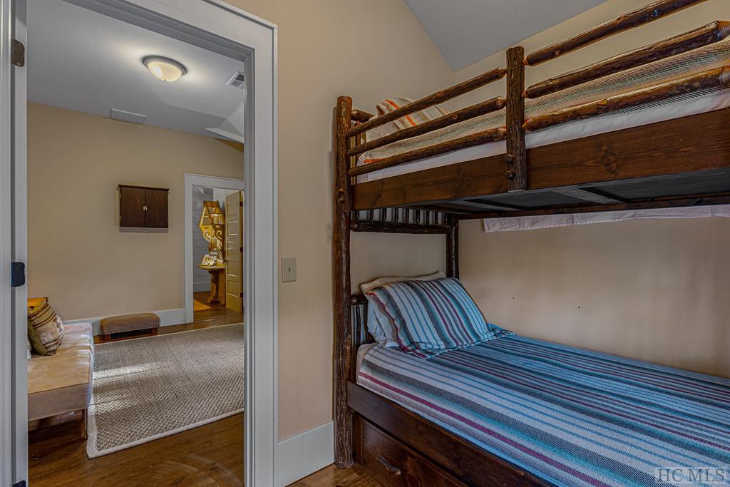 1290 Dillard Road