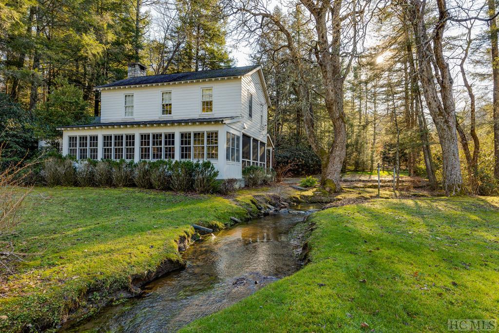 1290 Dillard Road