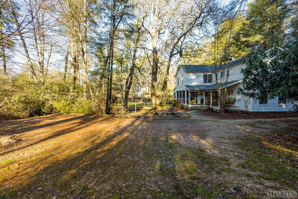 1290 Dillard Road